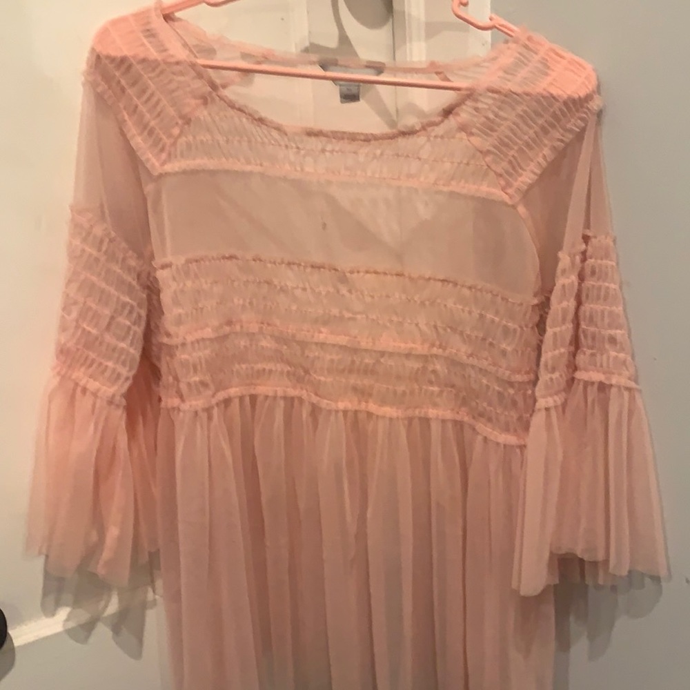 Belle Sky Women’s Flowy Blouse